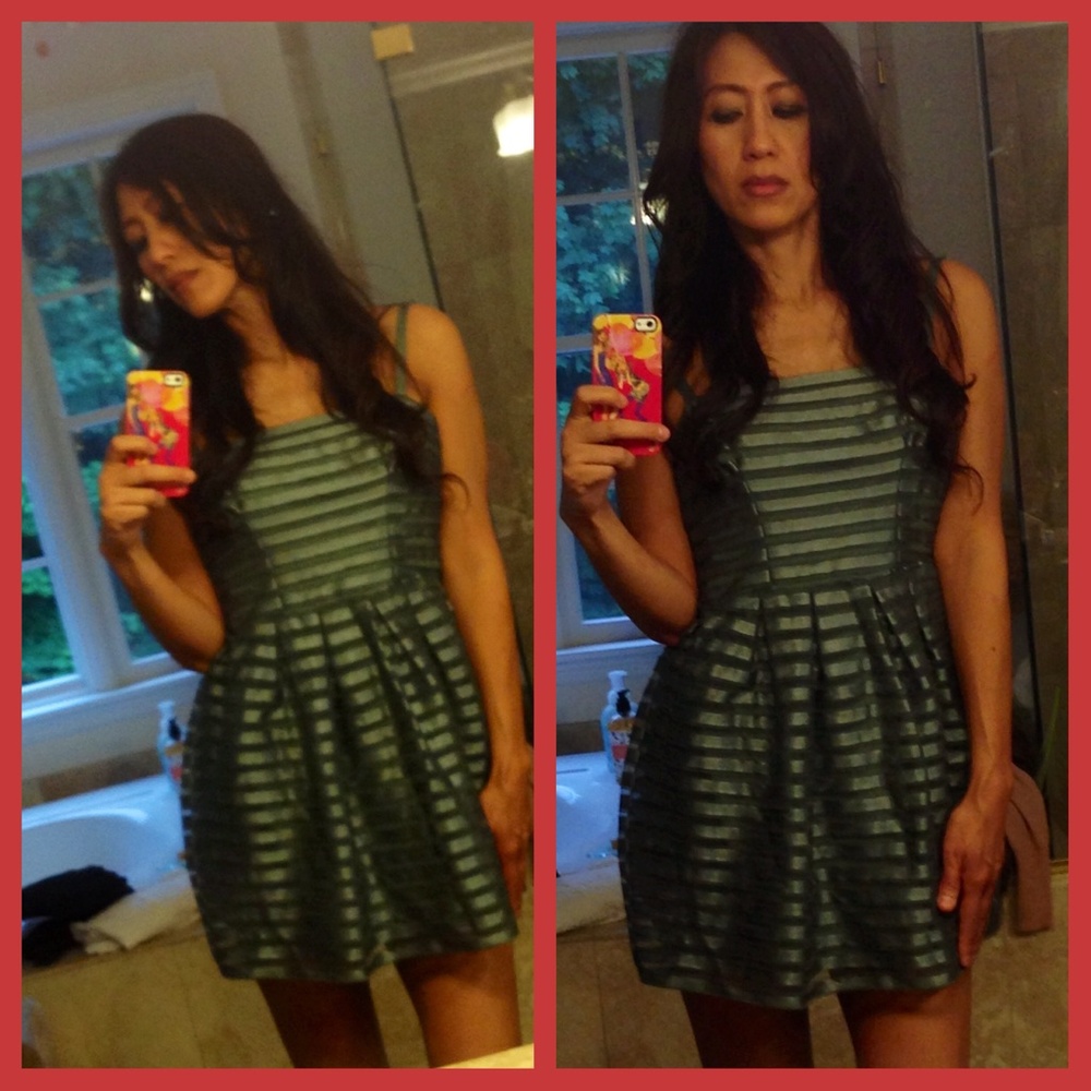 Green chiffon party dress. Size XS